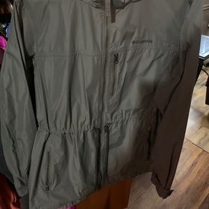 Columbia rain jacket